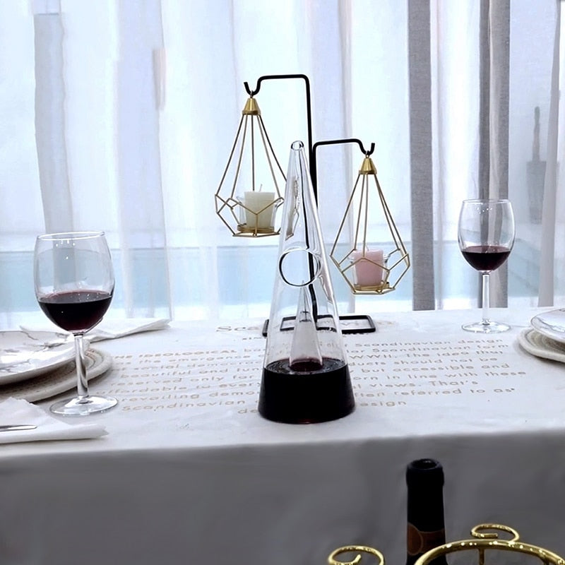 Elegant Transparent Wine Decanter: Perfect Clarity for Aeration and Serving